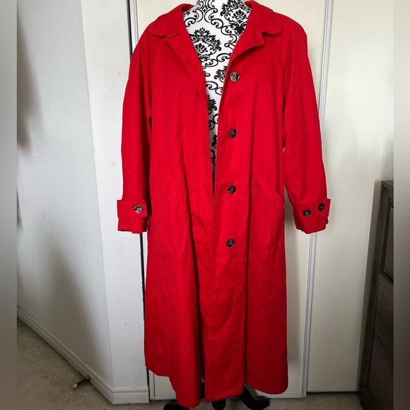 London Fog Red Trench Coat - Picture 2 of 16